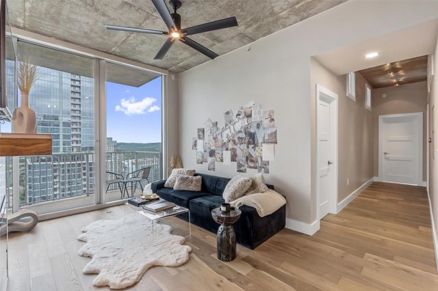 360 Nueces ST 3702, Austin, TX 78701