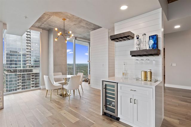 360 Nueces ST 3702, Austin, TX 78701