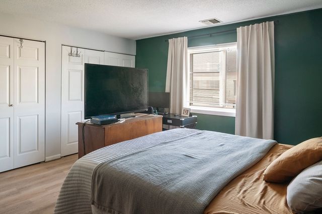 404 Broadway 303, Lynn, MA 01904