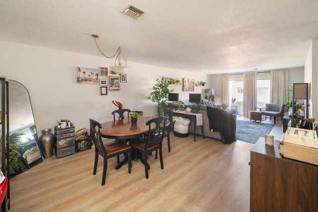 404 Broadway 303, Lynn, MA 01904