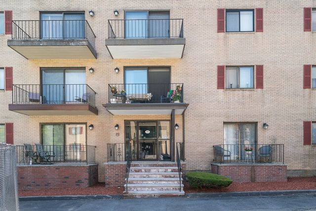 404 Broadway 303, Lynn, MA 01904