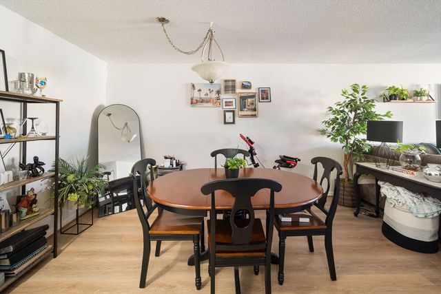 404 Broadway 303, Lynn, MA 01904
