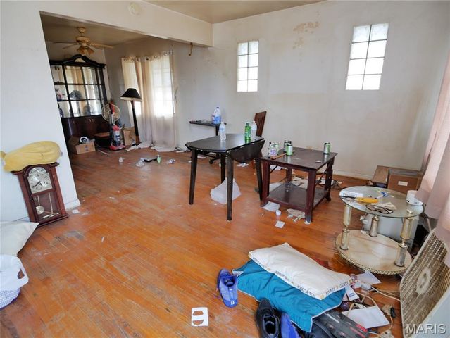 900 Harlan Avenue, St Louis, MO 63147