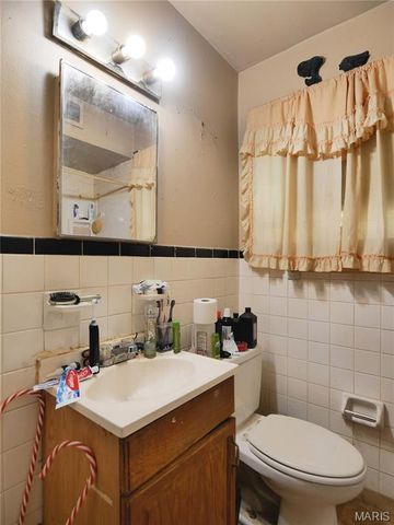 900 Harlan Avenue, St Louis, MO 63147