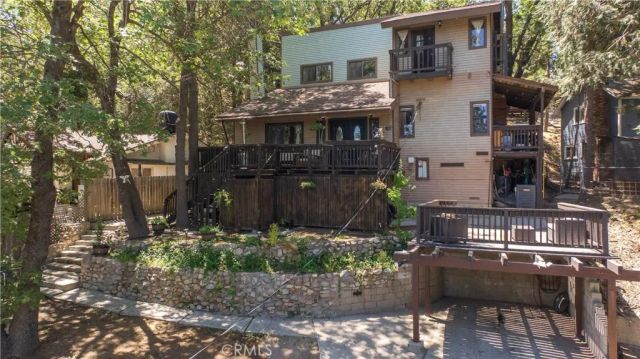 583 Arbula Drive, Crestline, CA 92325