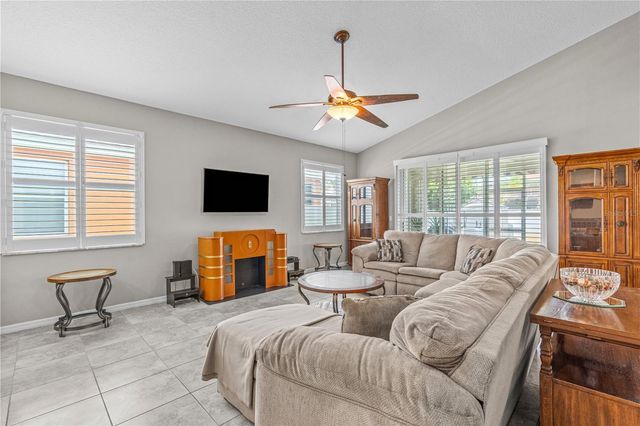 511 SAFE HARBOR DRIVE, Edgewater, FL 32141