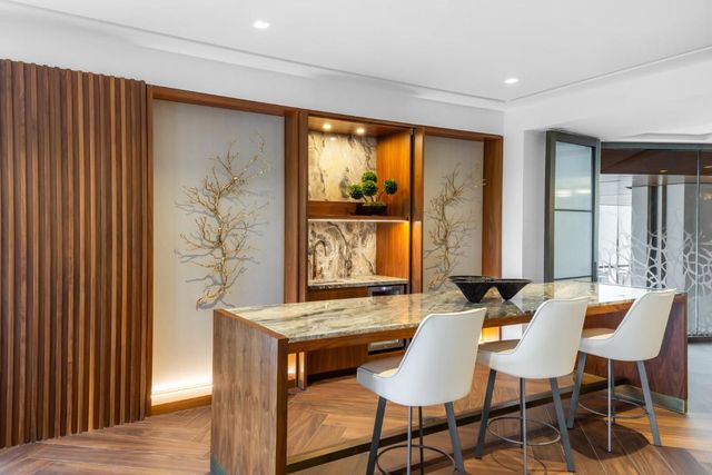 200 SE Mizner Boulevard 209, Boca Raton, FL 33432