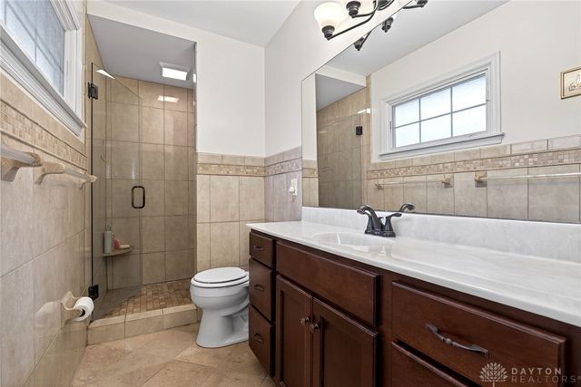 5590 Folkestone Drive, Washington Twp, OH 45459