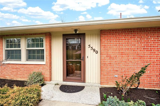 5590 Folkestone Drive, Washington Twp, OH 45459