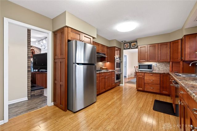 5590 Folkestone Drive, Washington Twp, OH 45459