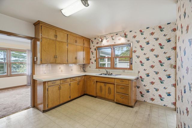 1633 Rome Avenue, Saint Paul, MN 55116