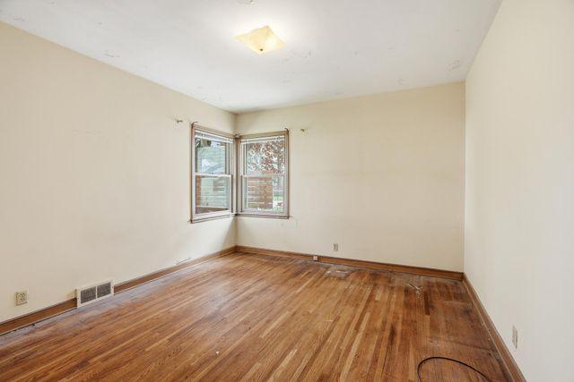 1633 Rome Avenue, Saint Paul, MN 55116