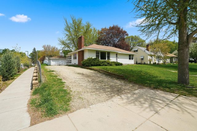 1633 Rome Avenue, Saint Paul, MN 55116