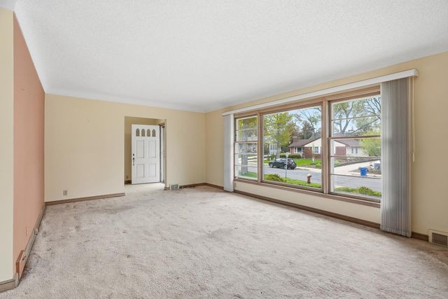 1633 Rome Avenue, Saint Paul, MN 55116