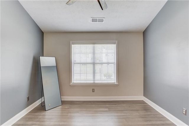 865 Stonebridge Park Circle, Lithonia, GA 30058