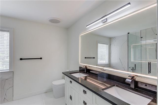 865 Stonebridge Park Circle, Lithonia, GA 30058