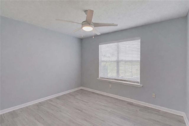 865 Stonebridge Park Circle, Lithonia, GA 30058