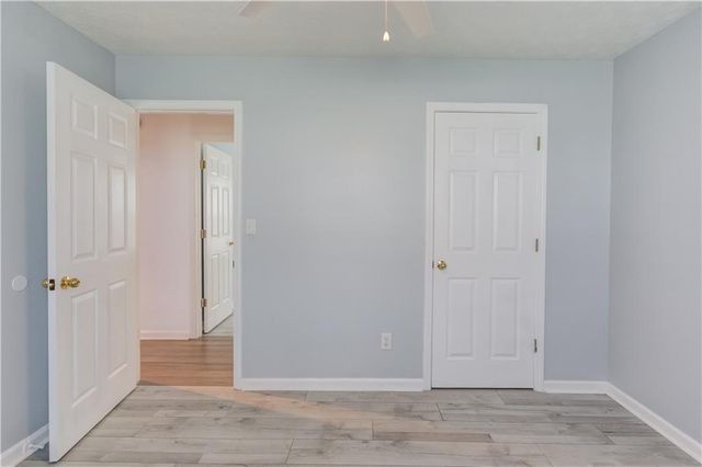 865 Stonebridge Park Circle, Lithonia, GA 30058