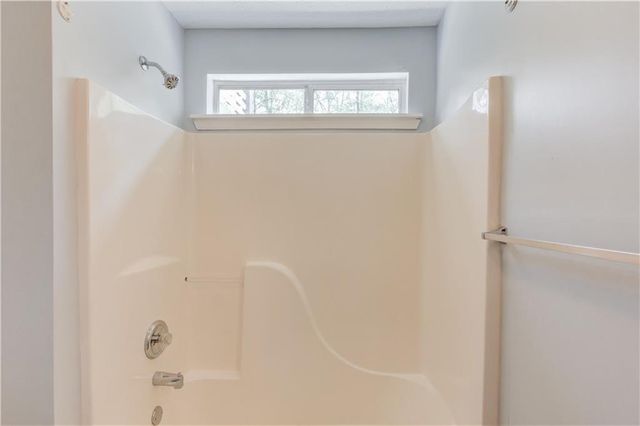 865 Stonebridge Park Circle, Lithonia, GA 30058