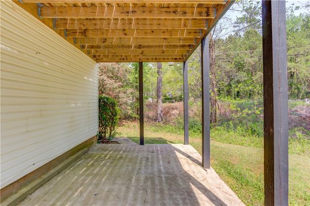 865 Stonebridge Park Circle, Lithonia, GA 30058