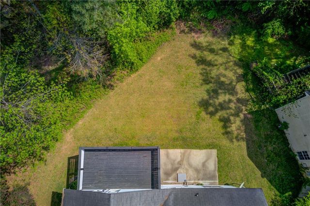 865 Stonebridge Park Circle, Lithonia, GA 30058