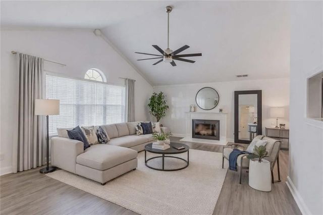 865 Stonebridge Park Circle, Lithonia, GA 30058