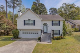 865 Stonebridge Park Circle, Lithonia, GA 30058