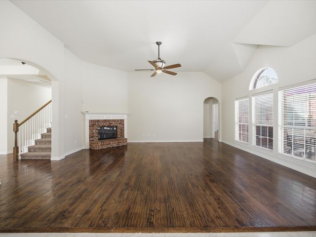 4409 Grassy Glen Drive, Corinth, TX 76208