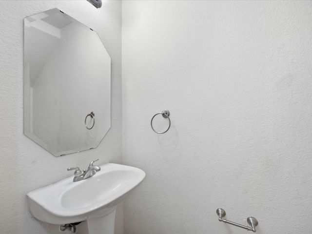 4409 Grassy Glen Drive, Corinth, TX 76208