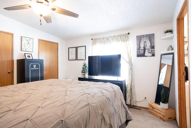 601 Oak AVENUE S, Onalaska, WI 54650