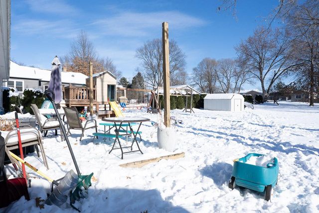 601 Oak AVENUE S, Onalaska, WI 54650