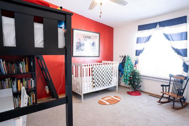 601 Oak AVENUE S, Onalaska, WI 54650