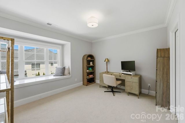 115 Thorncote Place, Charlotte, NC 28226