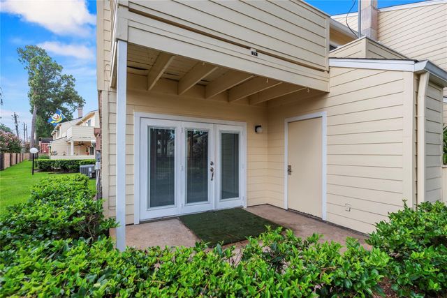 14515 Wunderlich Drive 211, Houston, TX 77069