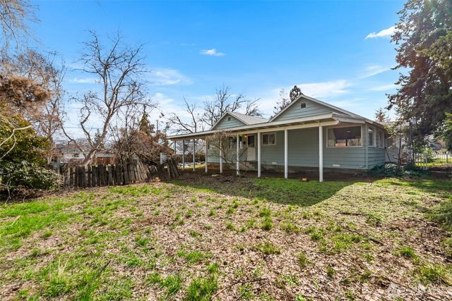 1003 Amherst, Wenatchee, WA 98801