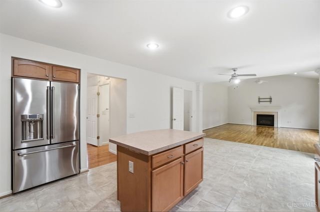 6211 Avebury Court, Hamilton Twp, OH 45152