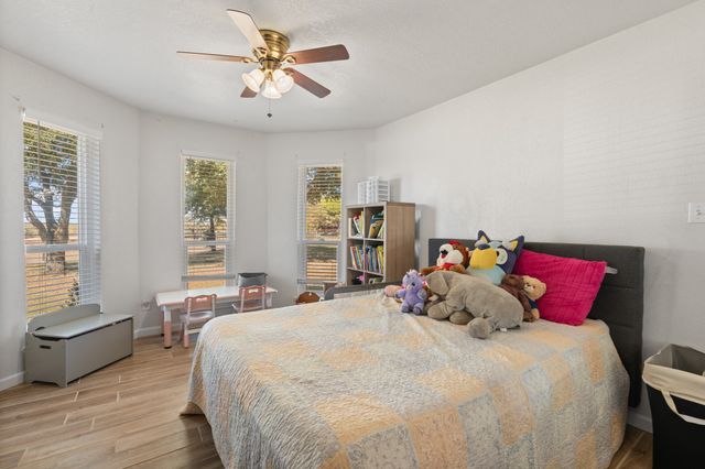 1013 Highland Road, Cleburne, TX 76033