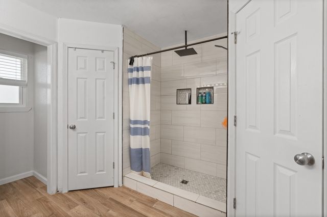 1013 Highland Road, Cleburne, TX 76033