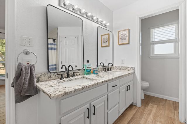 1013 Highland Road, Cleburne, TX 76033