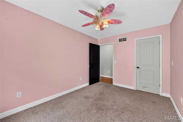 9536 Three Oaks Ln, Bloomsdale, MO 63627