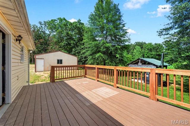 9536 Three Oaks Ln, Bloomsdale, MO 63627
