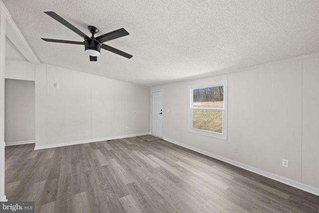 7309 RED FEATHER LN, Spotsylvania, VA 22551