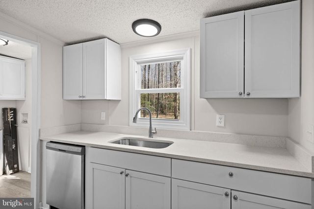 7309 RED FEATHER LN, Spotsylvania, VA 22551