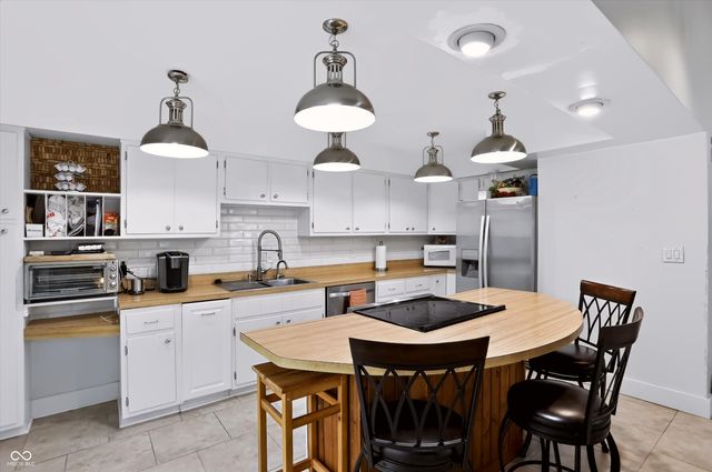 5830 Elderberry Road, Noblesville, IN 46062