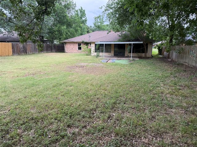 344 Wesley Drive, Corsicana, TX 75110