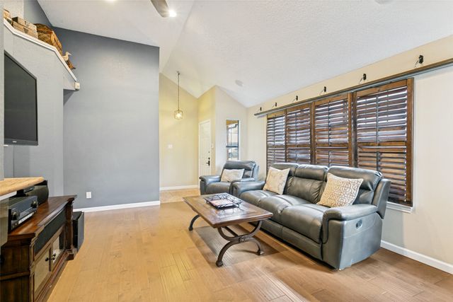 919 Boxwood Drive, Lewisville, TX 75067