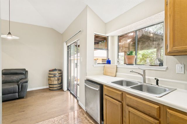 919 Boxwood Drive, Lewisville, TX 75067