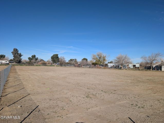 Vic Ridgemist St & Highacres A, Palmdale, CA 93591