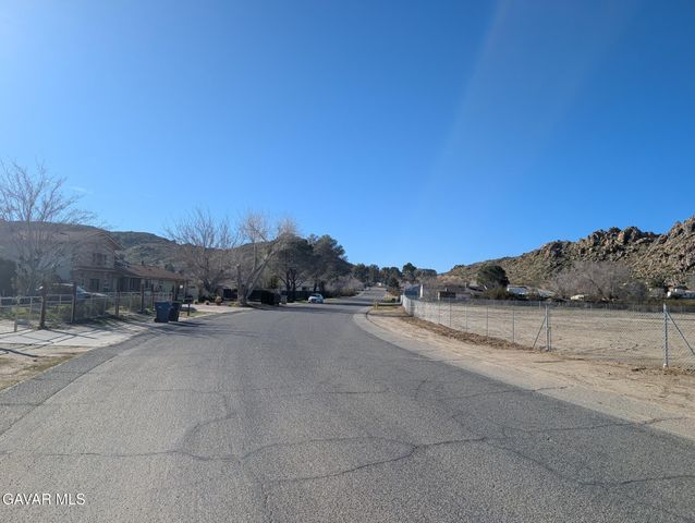 Vic Ridgemist St & Highacres A, Palmdale, CA 93591