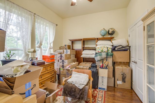263 Oak Creek Circle, Springtown, TX 76082
